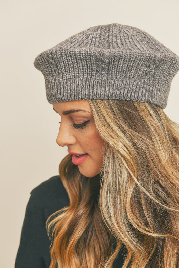 SOLID KNIT BERET