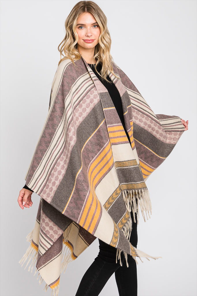 AZTEC PATTERN FRINGE RUANA