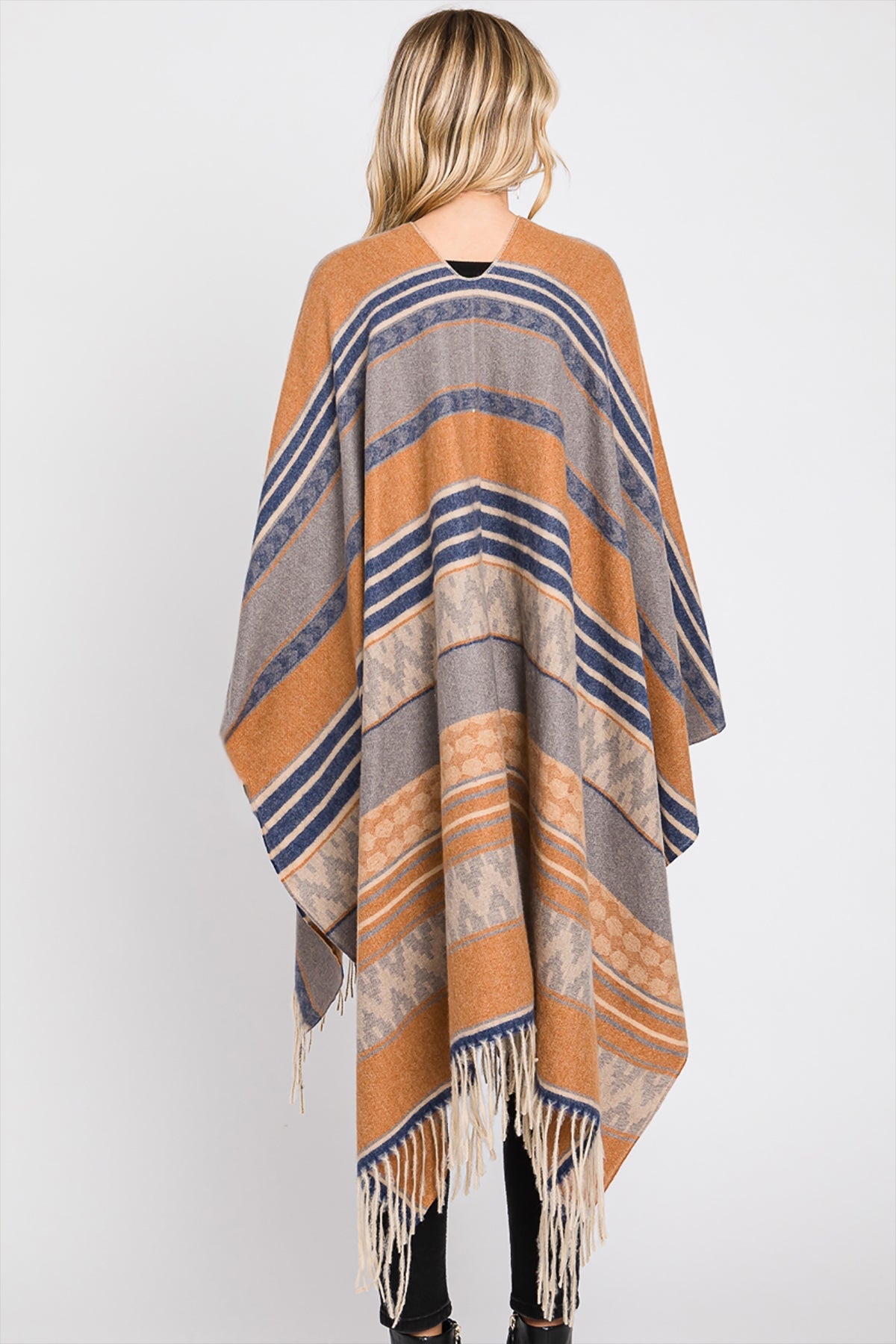 AZTEC PATTERN FRINGE RUANA – Riah Fashion