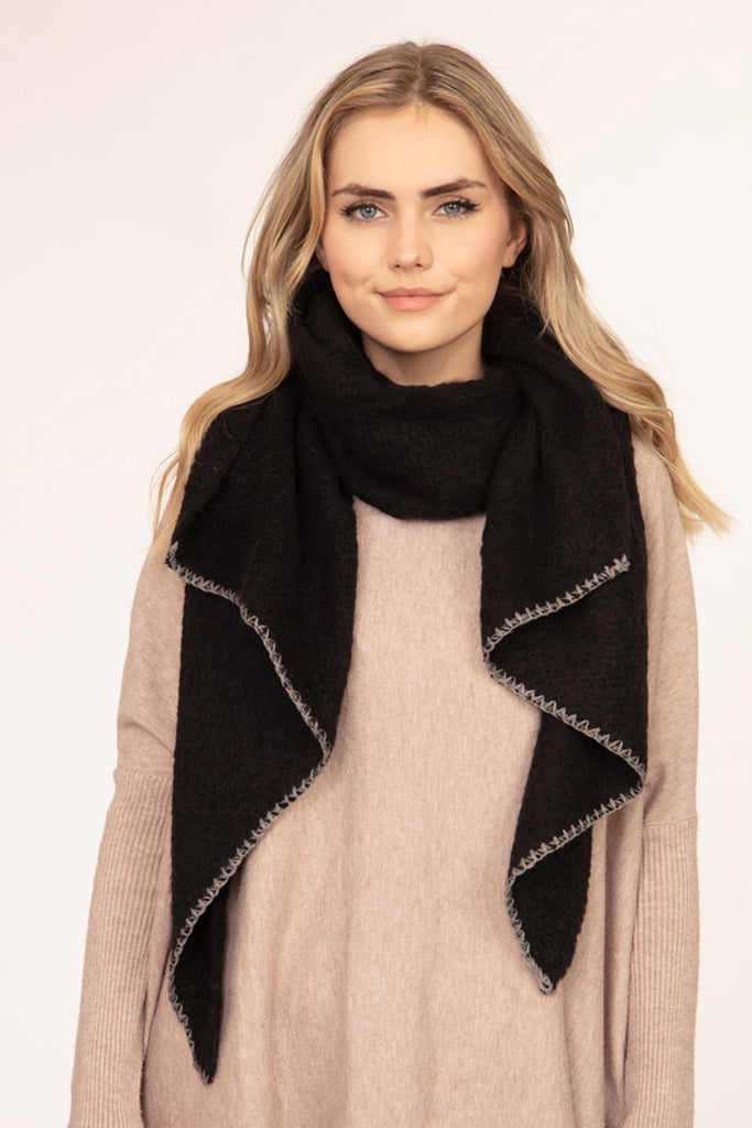 STITCH TRIM SOLID OBLONG SCARF