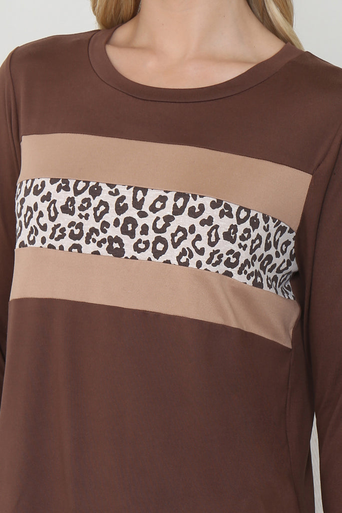 Animal Print Contrast Thumbhole Detail Knit Top