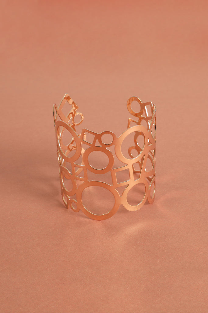 GEOMETRIC PATTERN CUFF BRACELET