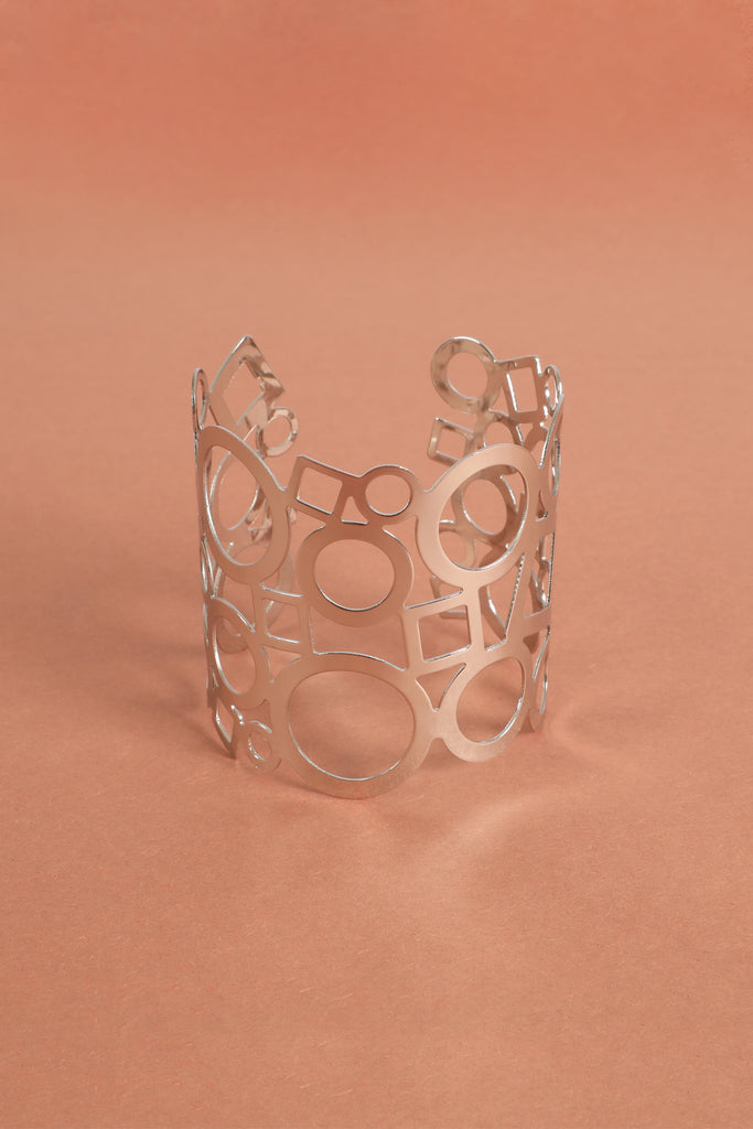 GEOMETRIC PATTERN CUFF BRACELET