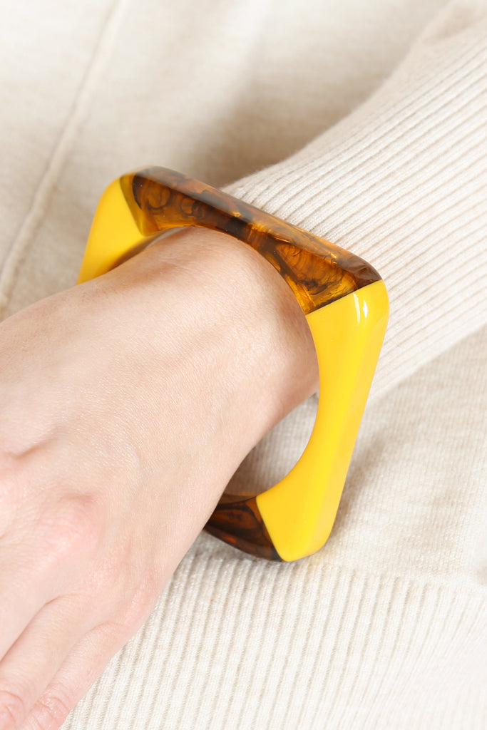 SQUARE RESIN CAST BANGLE BRACELET