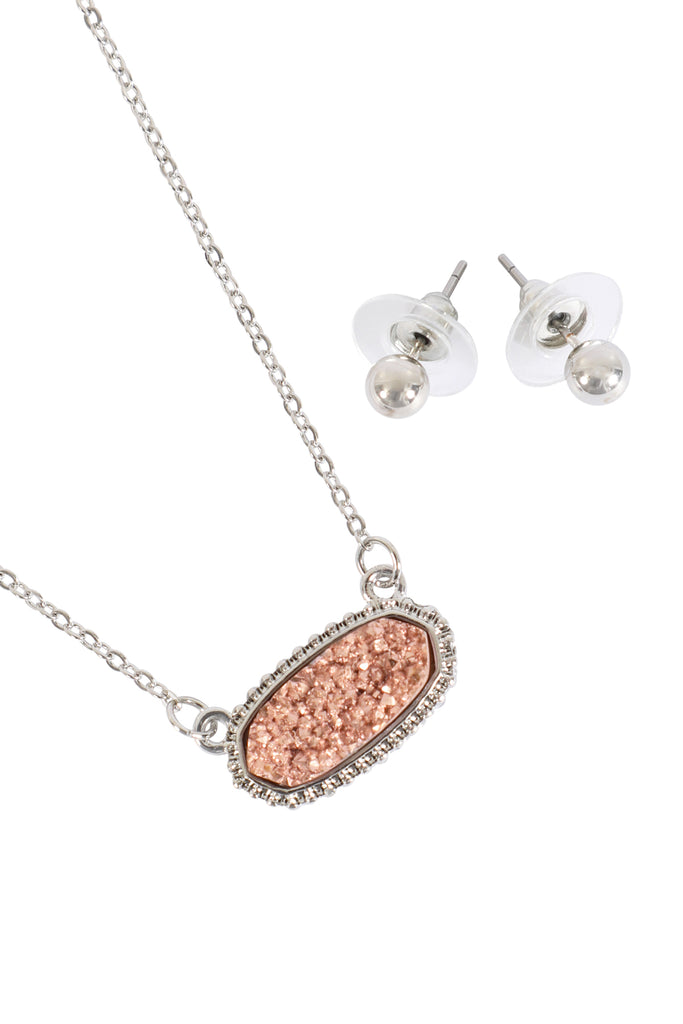 Druzy Stone Oval Stone Pendant  Necklace