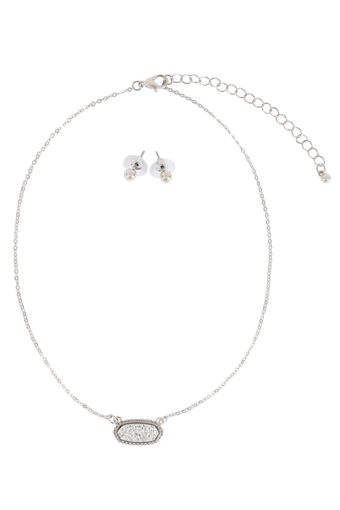 Druzy Stone Oval Stone Pendant  Necklace