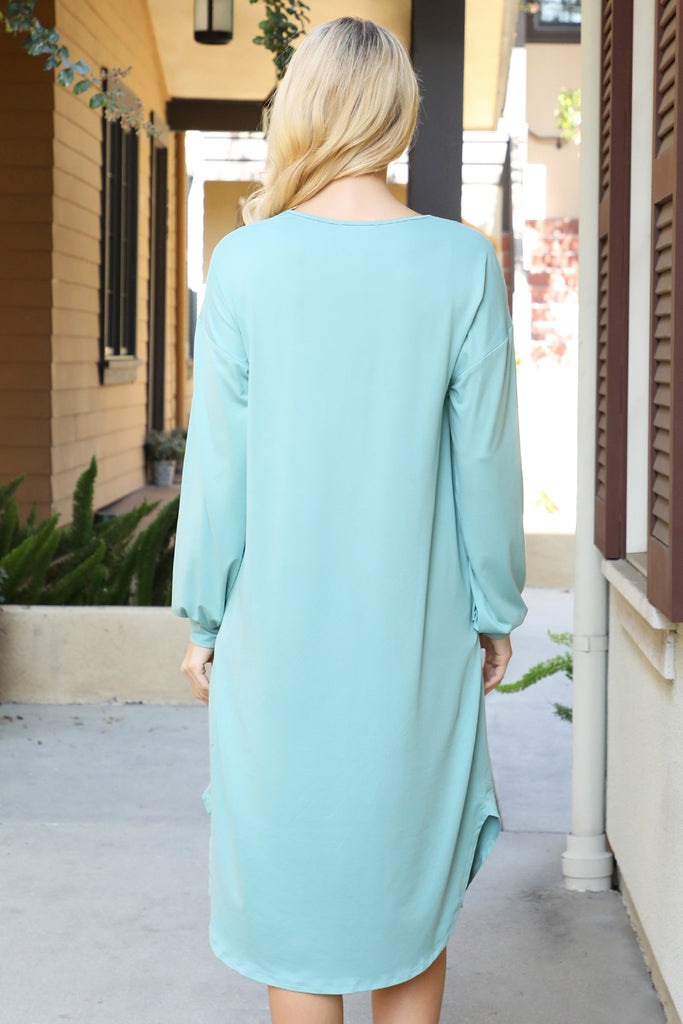 Solid V-Neck Long Sleeve Dolphin Hem Dress