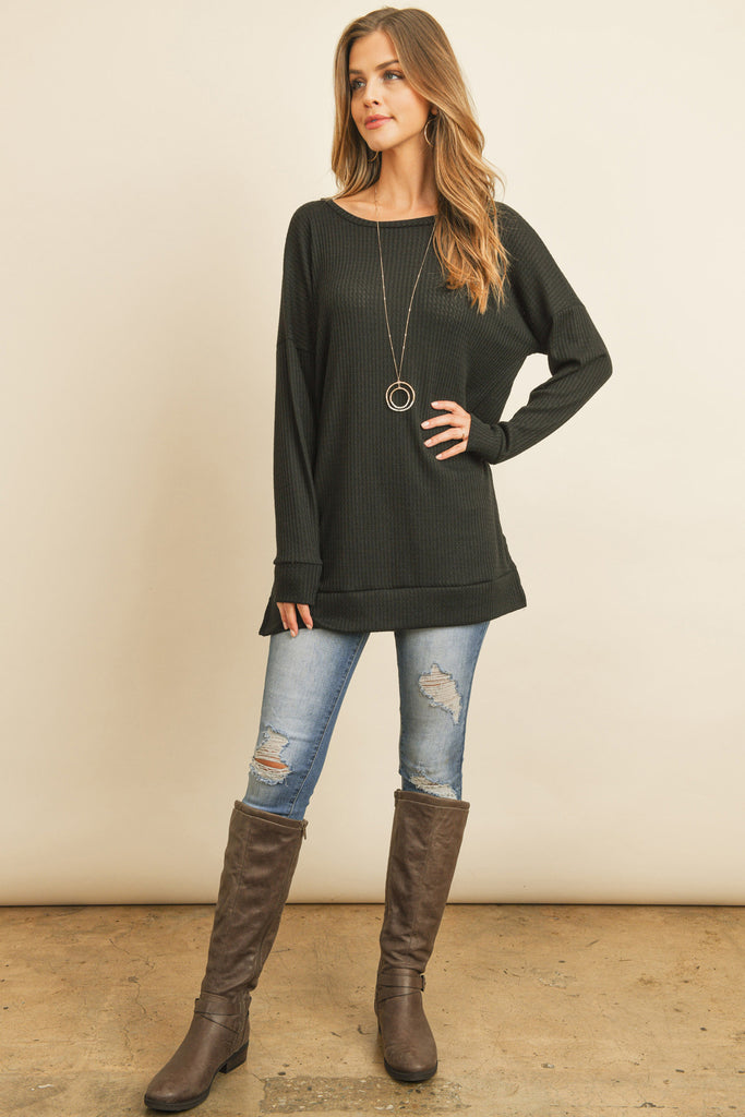BRUSHED WAFFLE ROUND NECK SIDE SLIT SWEATER