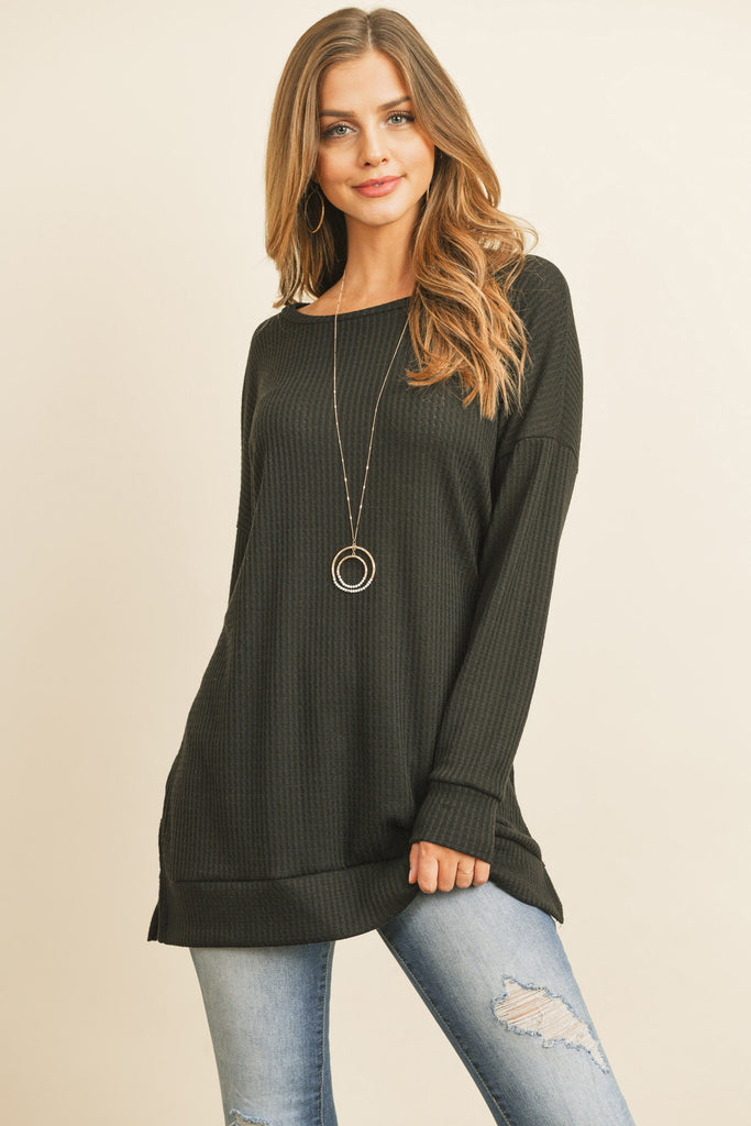 BRUSHED WAFFLE ROUND NECK SIDE SLIT SWEATER