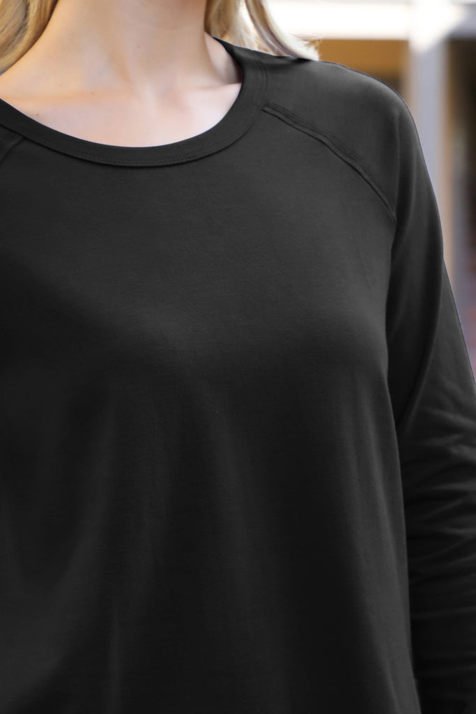 Solid Long Sleeve Round Neck Top
