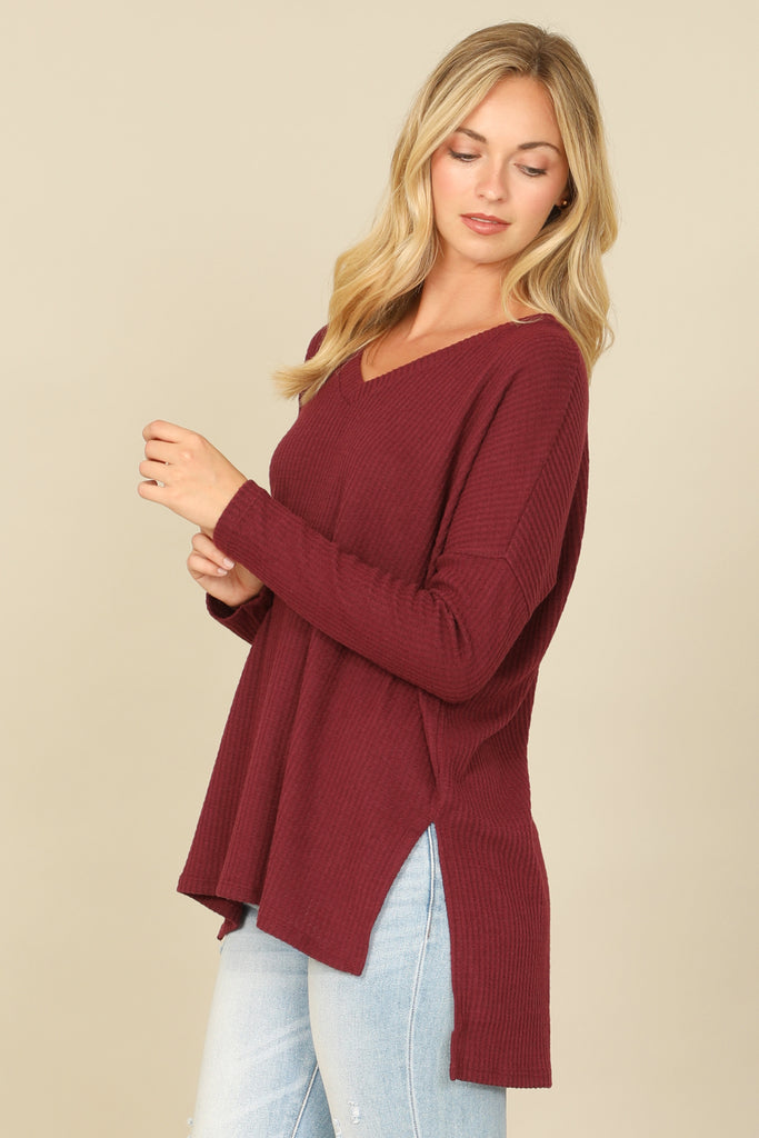 BRUSHED WAFFLE V-NECK LONG SLEEVE SIDE SLIT TOP