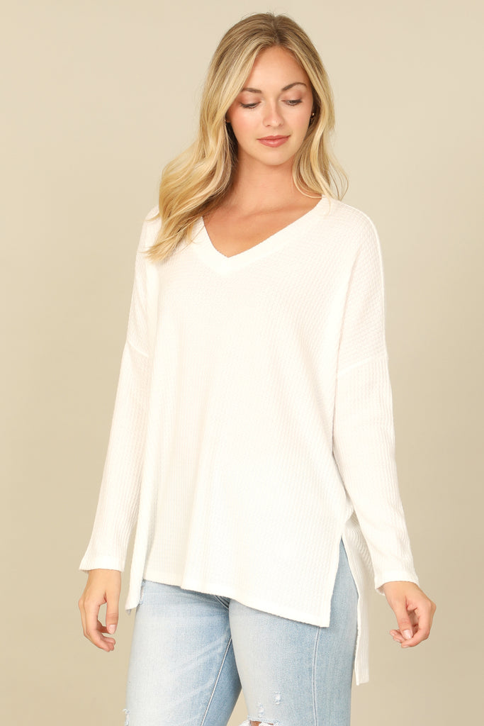 BRUSHED WAFFLE V-NECK LONG SLEEVE SIDE SLIT TOP