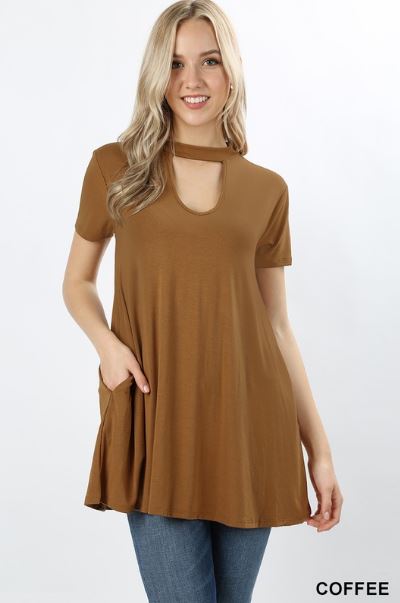 Short Sleeve Pocket Chocker Neck Top