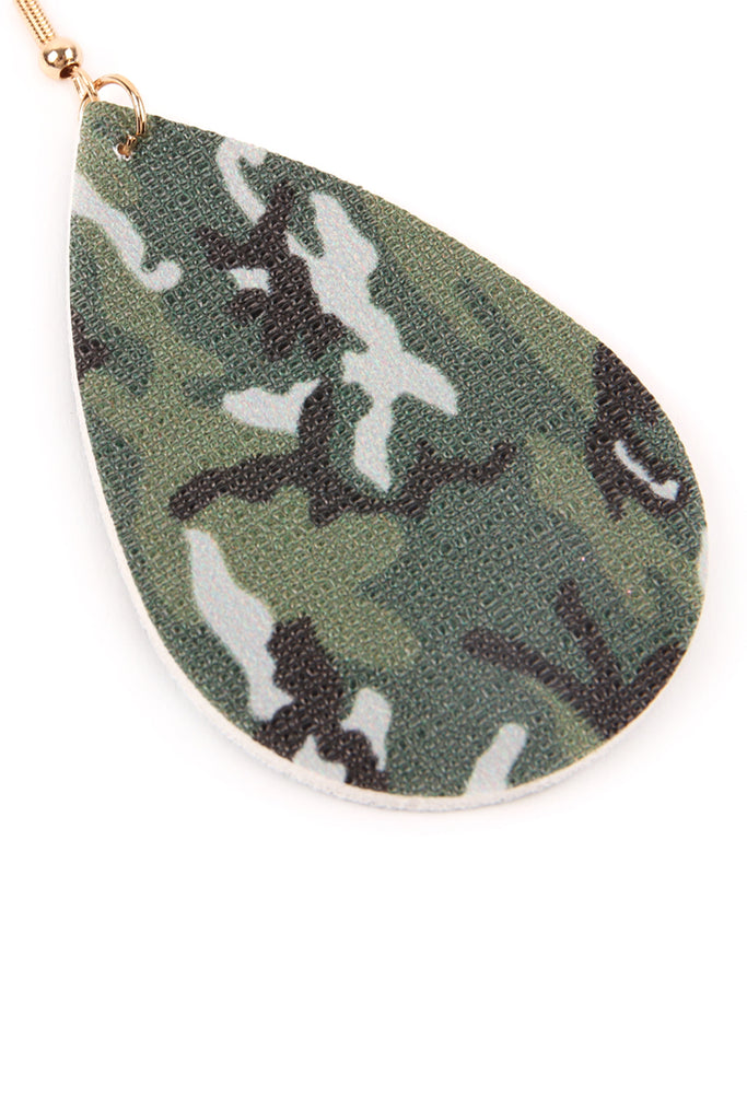 CAMOUFLAGE TEARDROP LEATHER EARRING