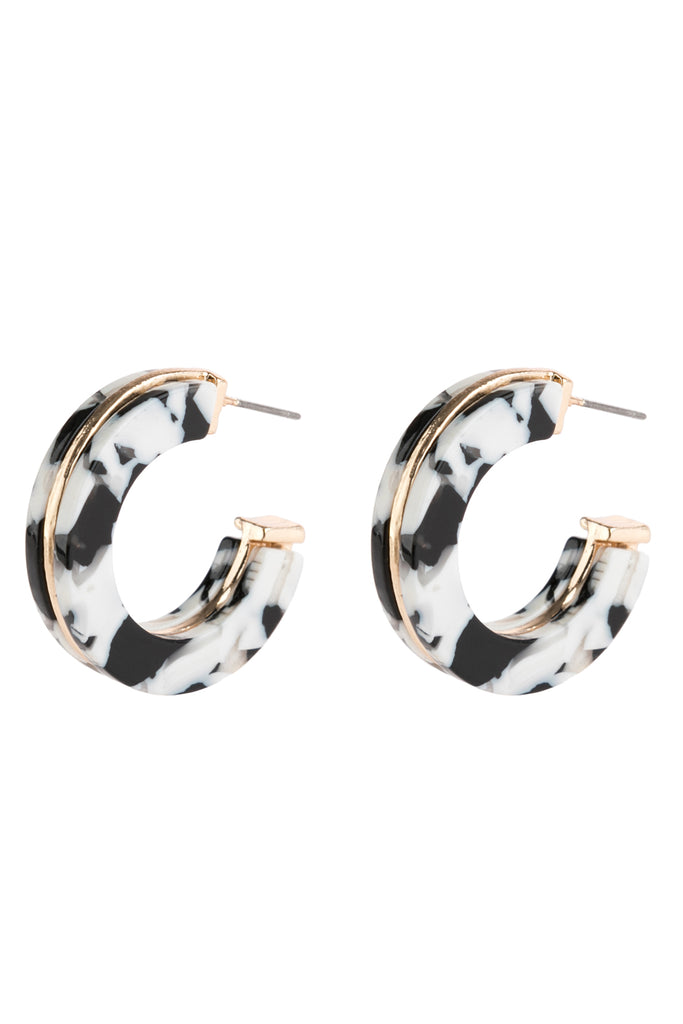 OPEN CIRCLE FACETED ACETATE EARRINGS