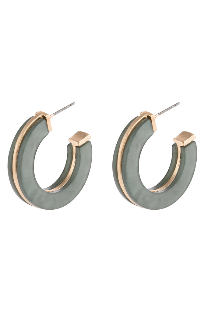 OPEN CIRCLE FACETED ACETATE EARRINGS