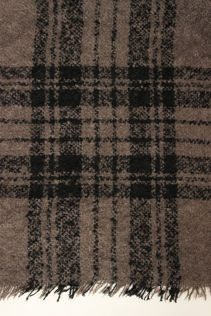 Turtleneck Plaid Tassel Hem Poncho