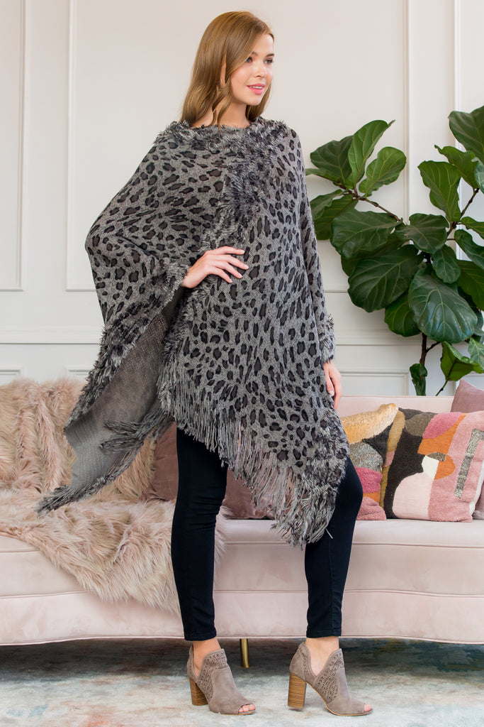 HDF2514 - FRINGED LEOPARD PONCHO