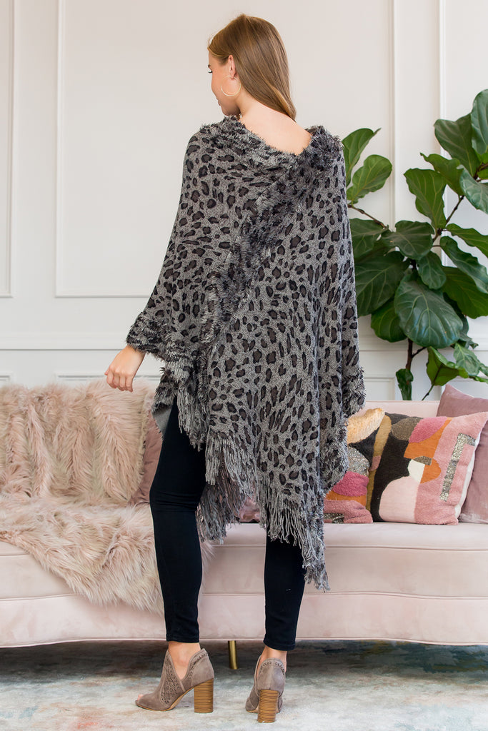 HDF2514 - FRINGED LEOPARD PONCHO