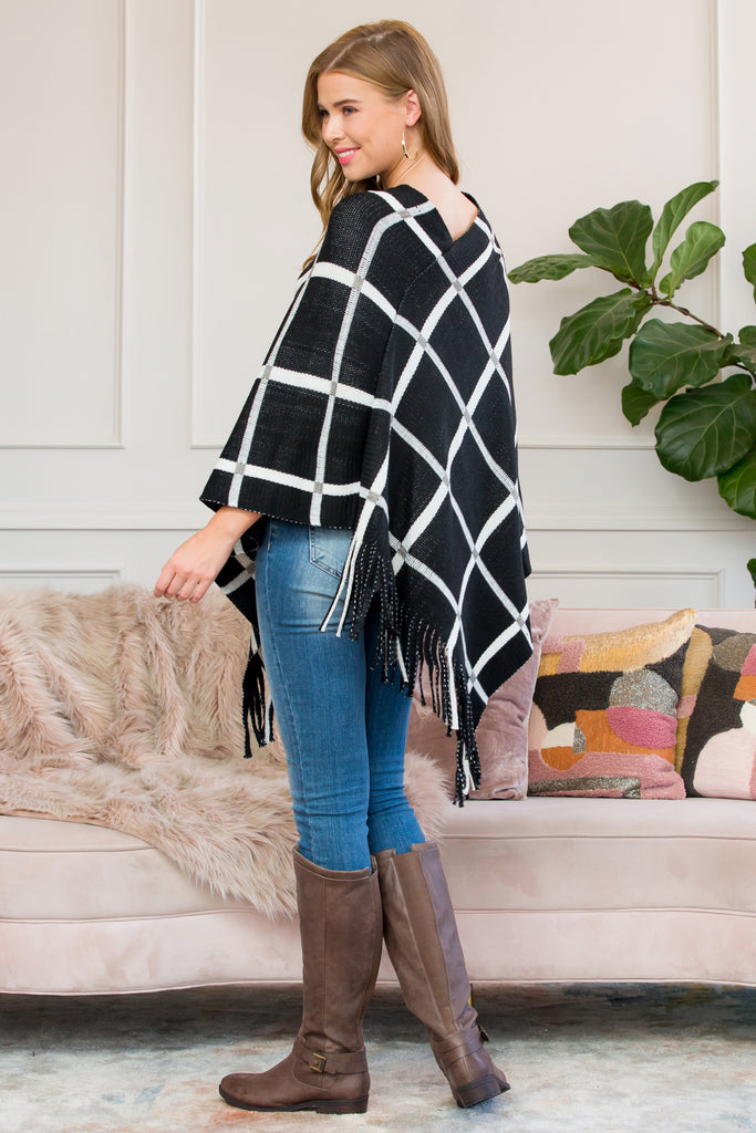 HDF3010BK - BLACK GRID LINES FRINGED PONCHO