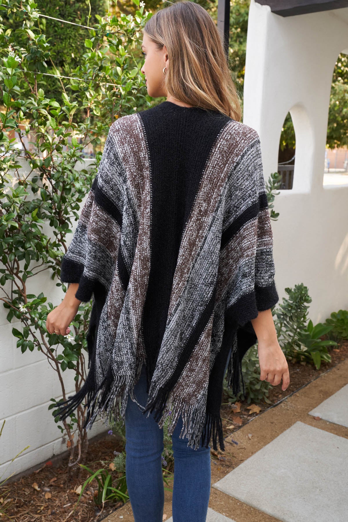 KNIT STRIPE FRINGE RUANA KIMONO – Riah Fashion