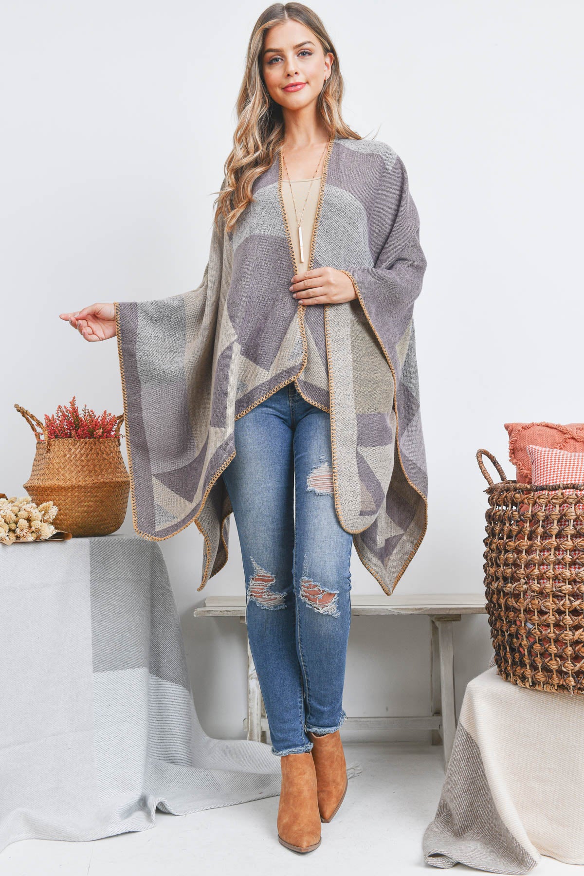 OPEN FRONT GEOMETRIC SHAPE PRINT RUANA WRAP KIMONO – Riah Fashion