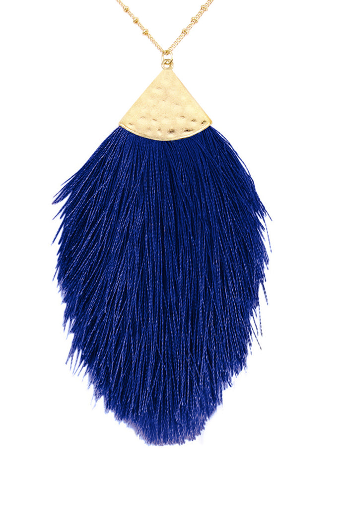 TASSEL PENDANT NECKLACE