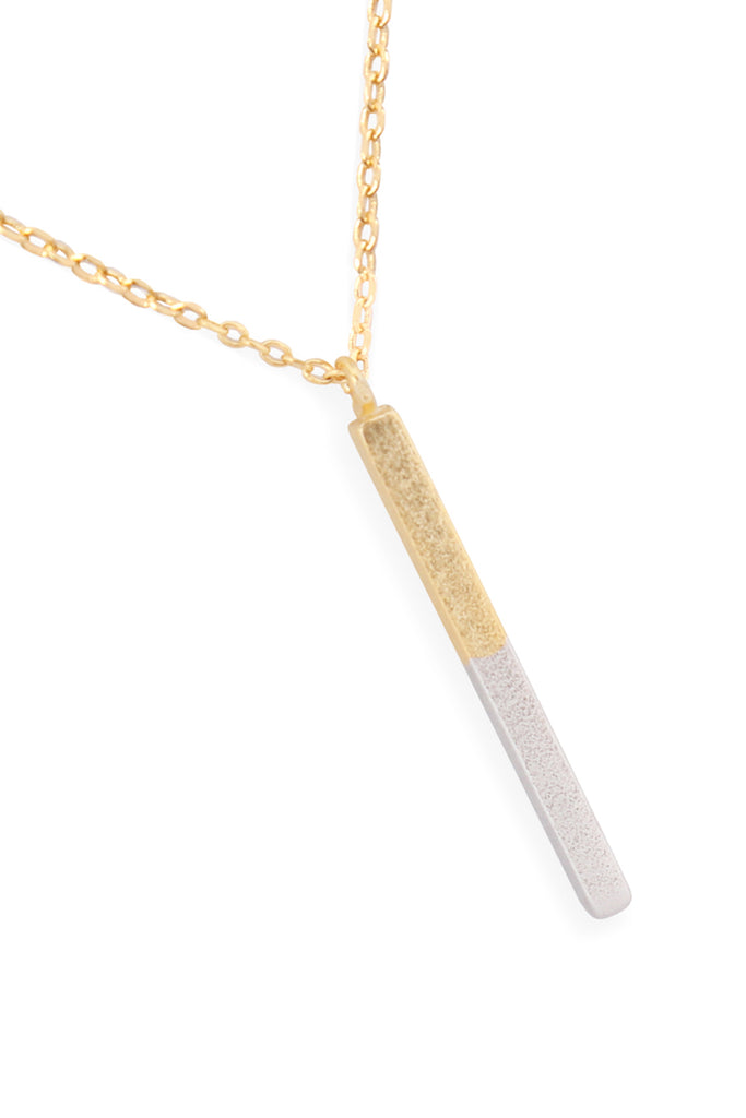 TWO TONE BAR PENDANT DAINTY NEKCLACE