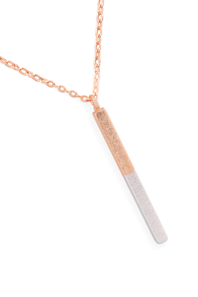 TWO TONE BAR PENDANT DAINTY NEKCLACE