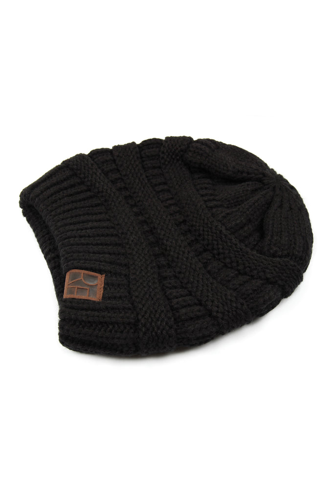 KNITTED BEANIE