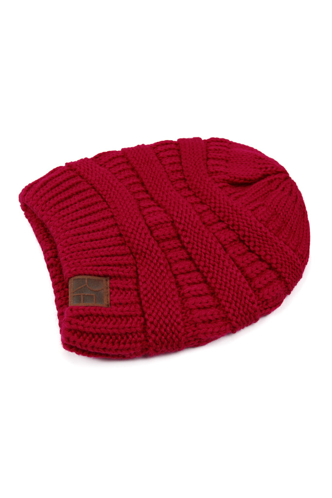 KNITTED BEANIE