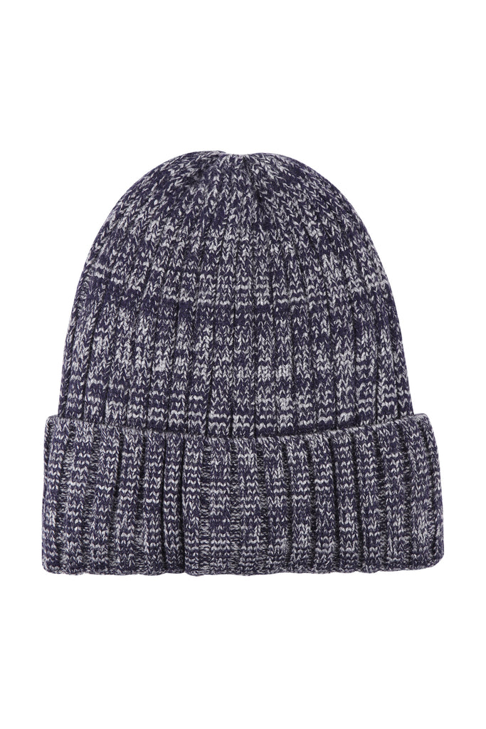 PLAIN KNITTED BEANIE