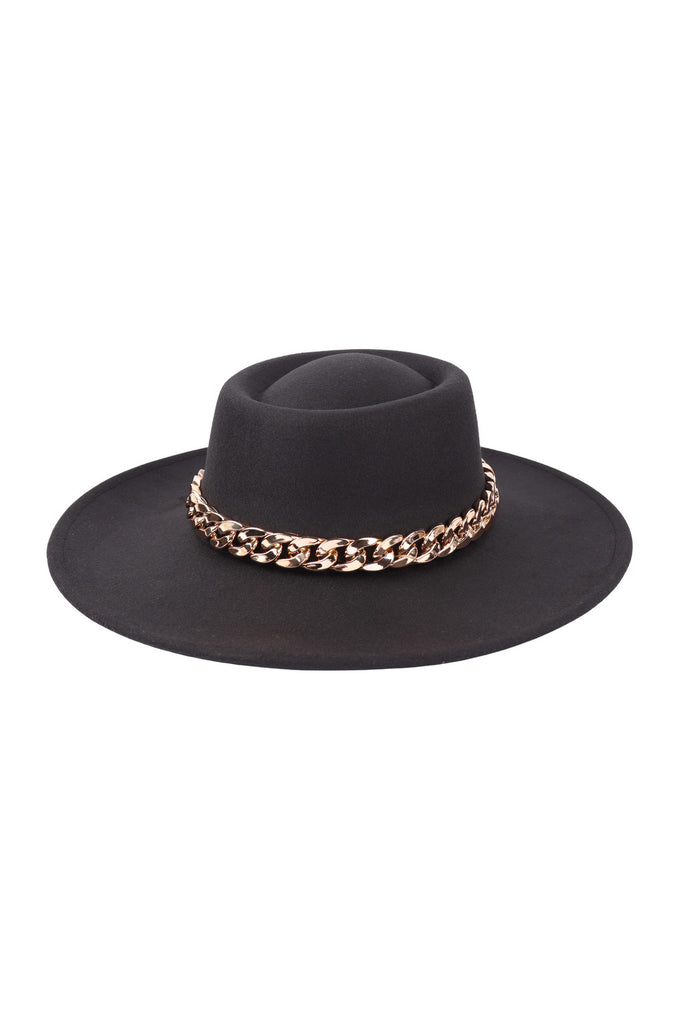 FELT BRIM FASHION HAT W/ CHAIN ACCENT