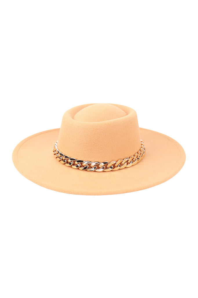 FELT BRIM FASHION HAT W/ CHAIN ACCENT