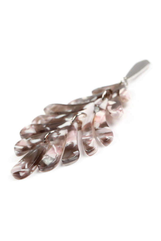 CAST RESIN LEAF DROP EARRINGS