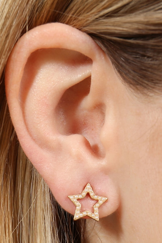 OEA845 - OPEN STAR POST EARRINGS