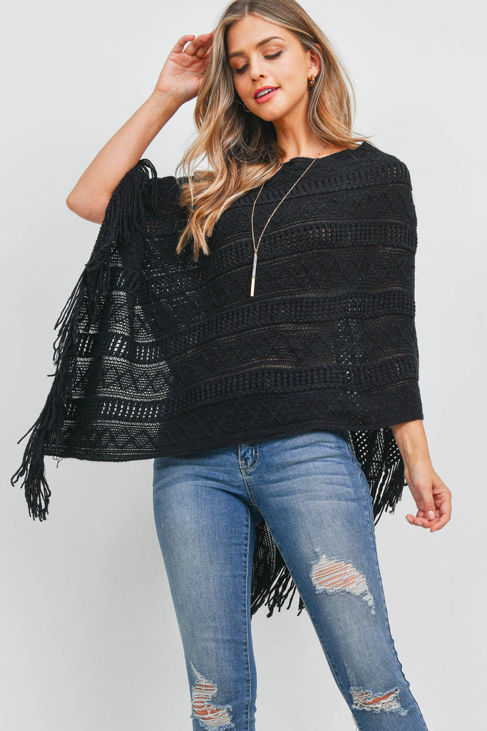 PN397X002G - BLACK KNITTED PATTERN FRINGE PONCHO