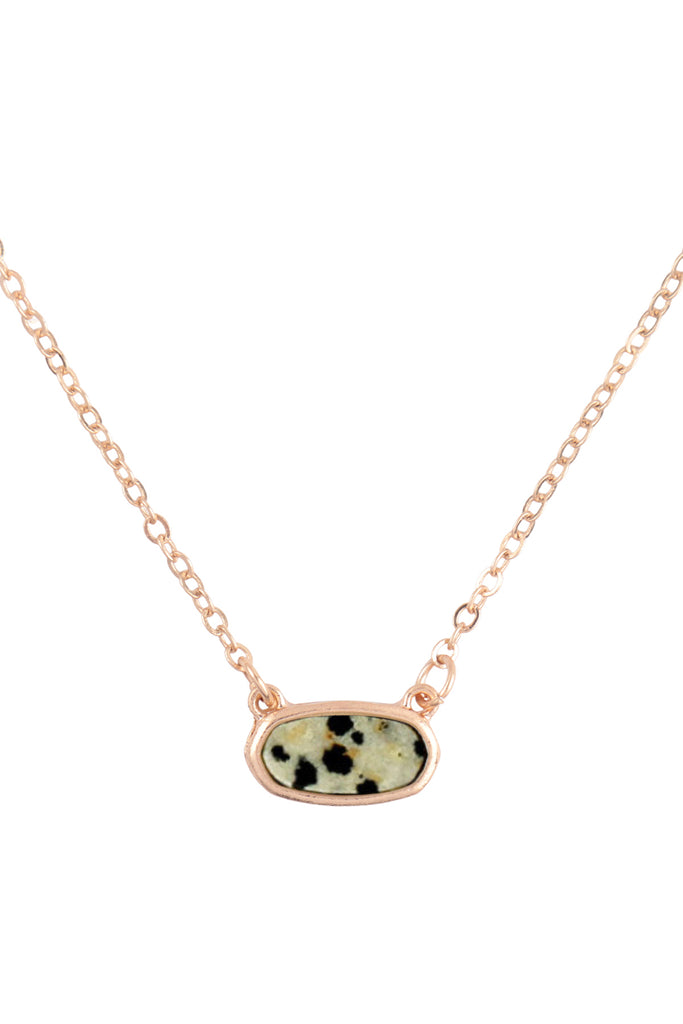 QN4372 - NATURAL STONE OVAL PENDANT NECKLACE
