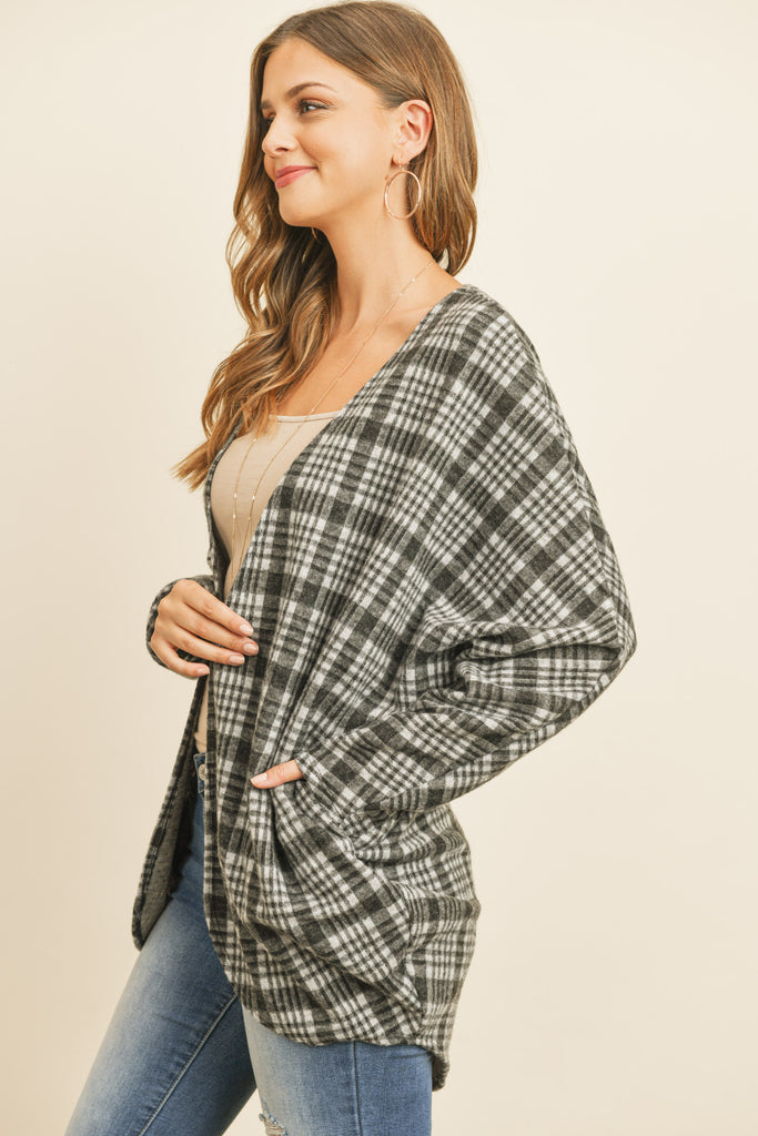 Plaid Round Hem Pocket Open Cardigan