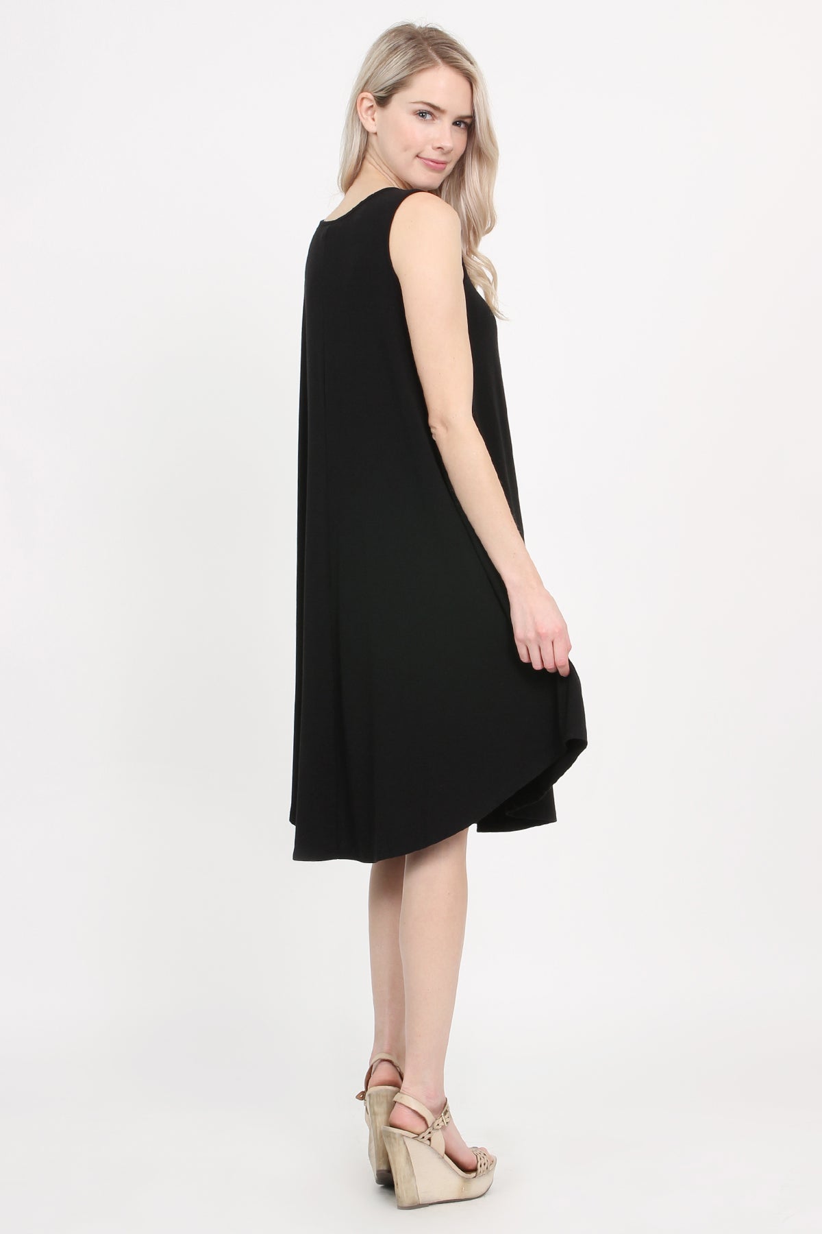 1210276 Black Pocket Swing Dress