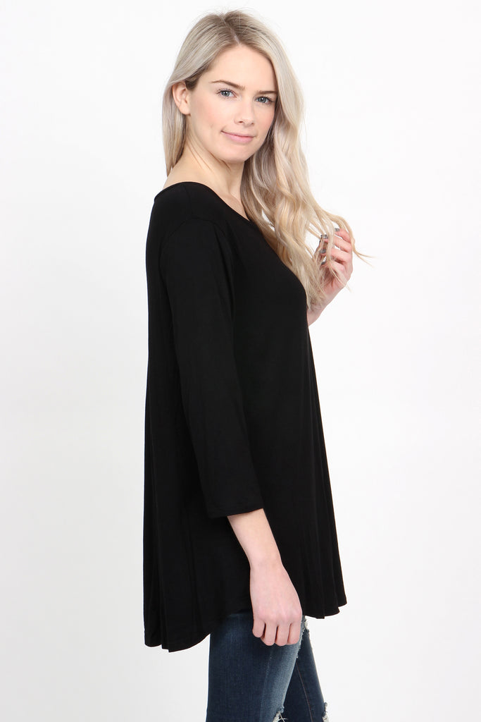Premium 3/4 Sleeve Dolphin Hem Top