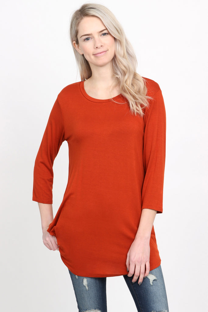 Premium 3/4 Sleeve Dolphin Hem Top