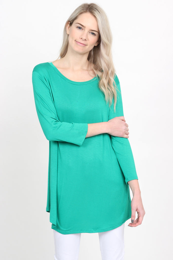 Premium 3/4 Sleeve Dolphin Hem Top