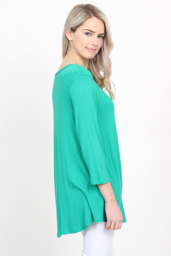 Premium 3/4 Sleeve Dolphin Hem Top