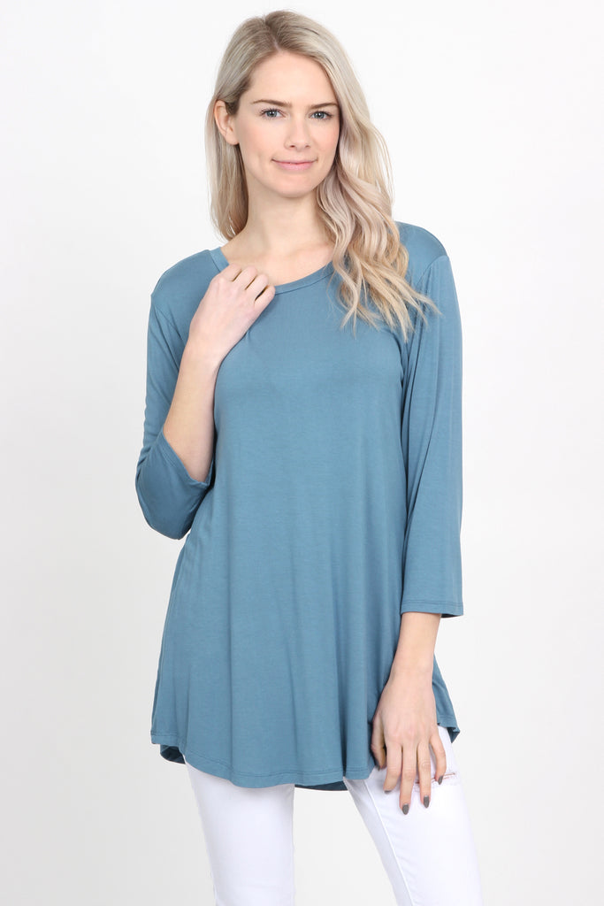 Premium 3/4 Sleeve Dolphin Hem Top