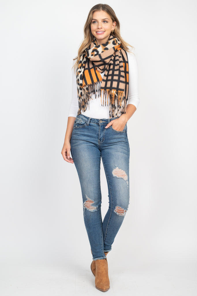 S5020 - LEOPARD PRINT DUAL DESIGN FRINGE WOMEN'S SCARF