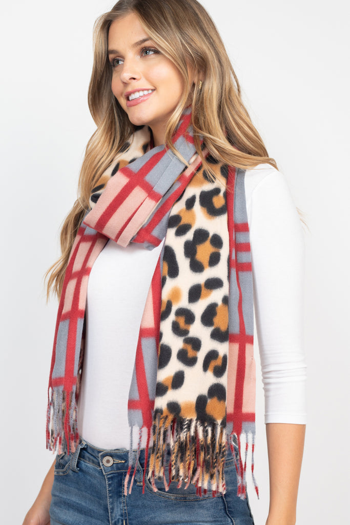 S5020 - LEOPARD PRINT DUAL DESIGN FRINGE WOMEN'S SCARF