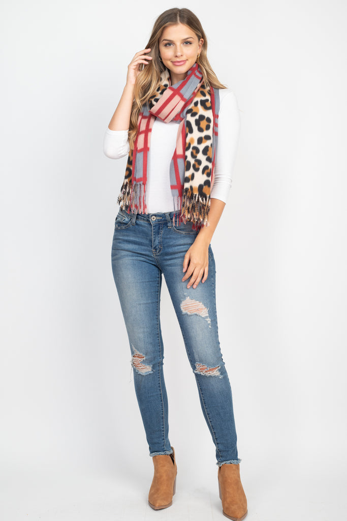 S5020 - LEOPARD PRINT DUAL DESIGN FRINGE WOMEN'S SCARF