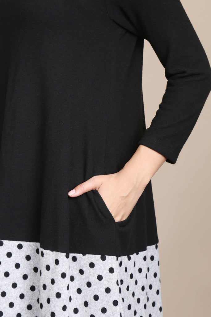 Polka Dot Contrast Pocket Dress