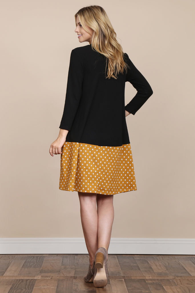 Polka Dot Contrast Pocket Dress